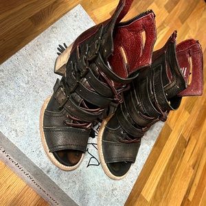 Women’s Freebird Strappy Sandal Heels Size 7 Braeden